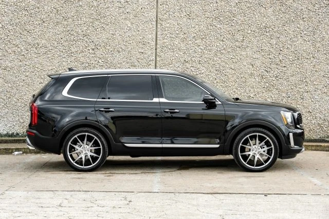 2022 Kia Telluride - Image 8 of 21