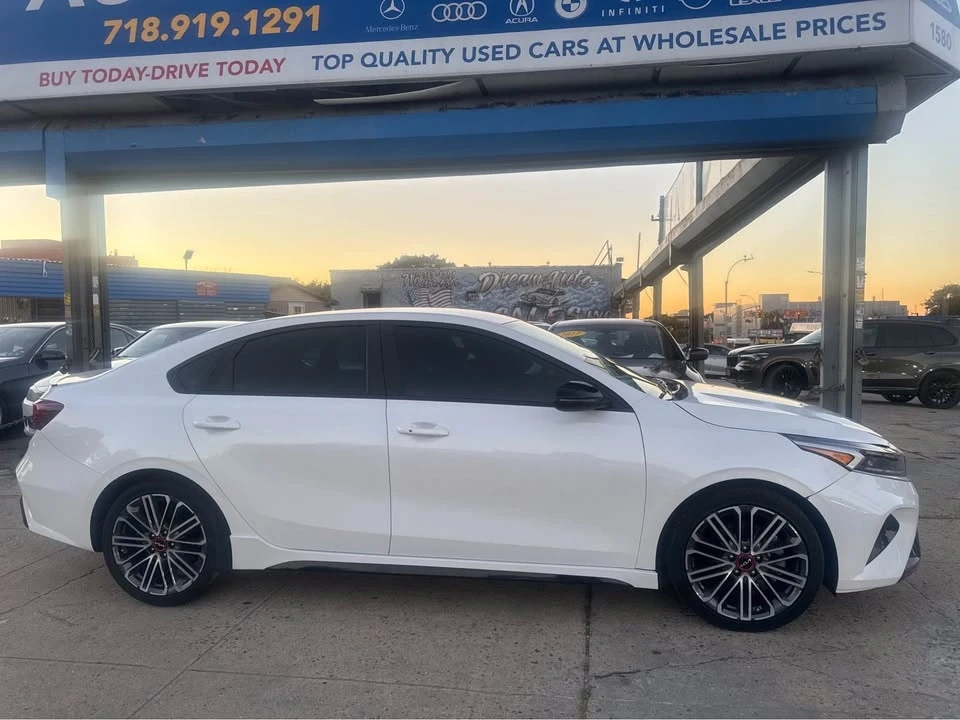2022 Kia Forte - Image 4 of 15