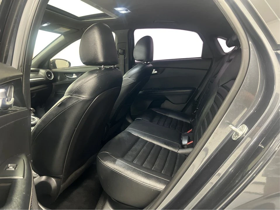 2022 Kia Forte - Image 7 of 8