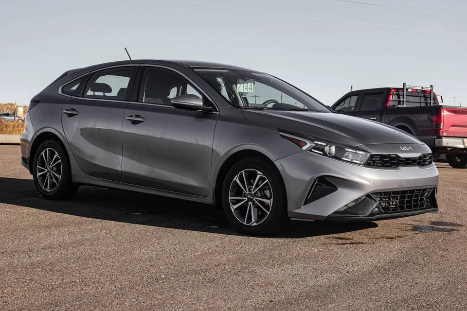 2022 Kia Forte - Image 5 of 20