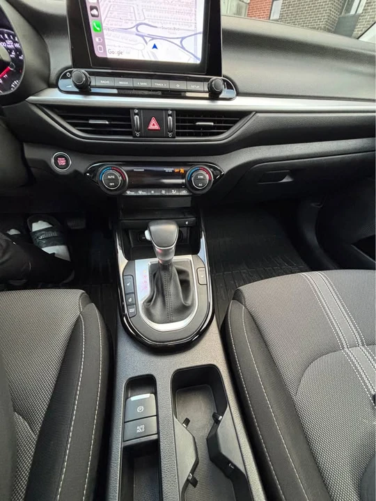 2022 Kia Forte - Image 2 of 6