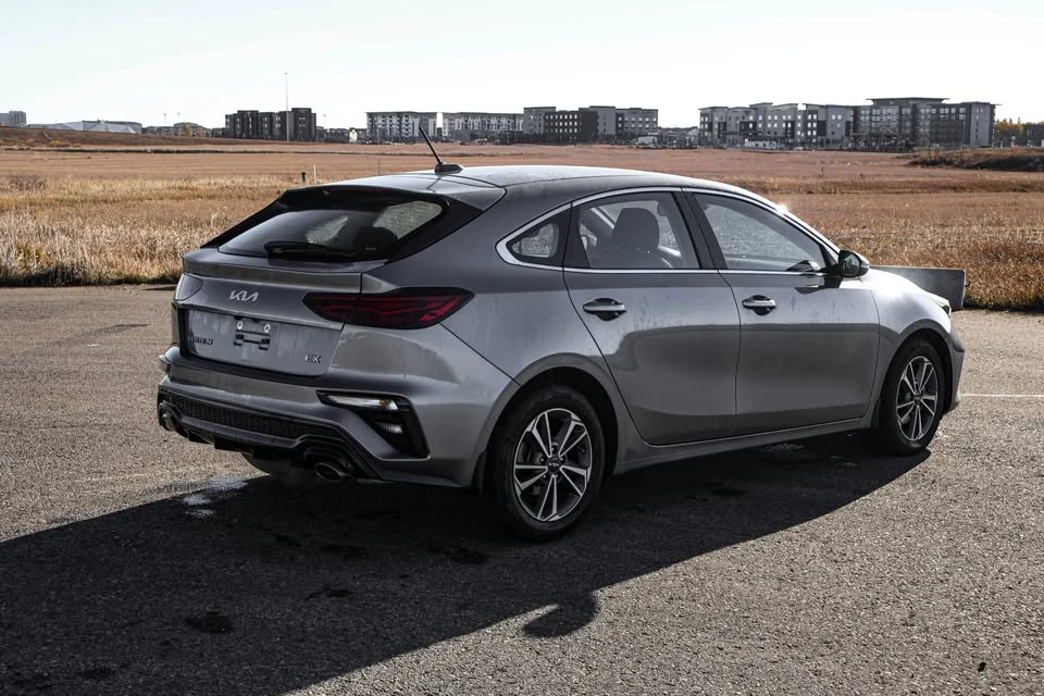 2022 Kia Forte - Image 3 of 20