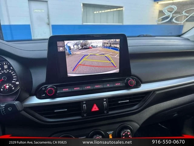 2022 Kia Forte - Image 18 of 18