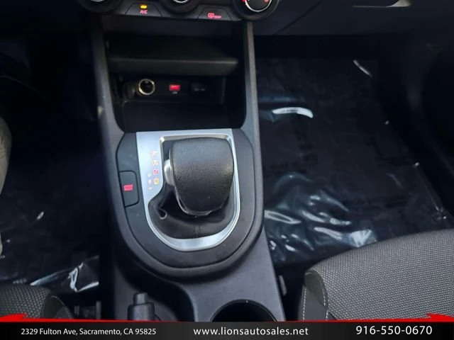 2022 Kia Forte - Image 16 of 18