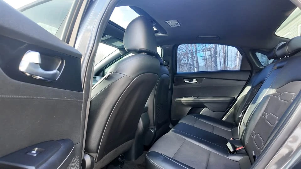 2022 Kia Forte - Image 7 of 12