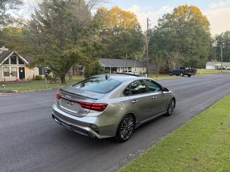 2022 Kia Forte - Image 5 of 13