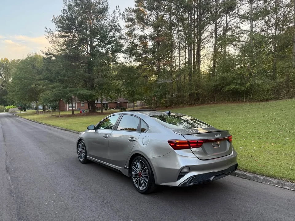 2022 Kia Forte - Image 6 of 13
