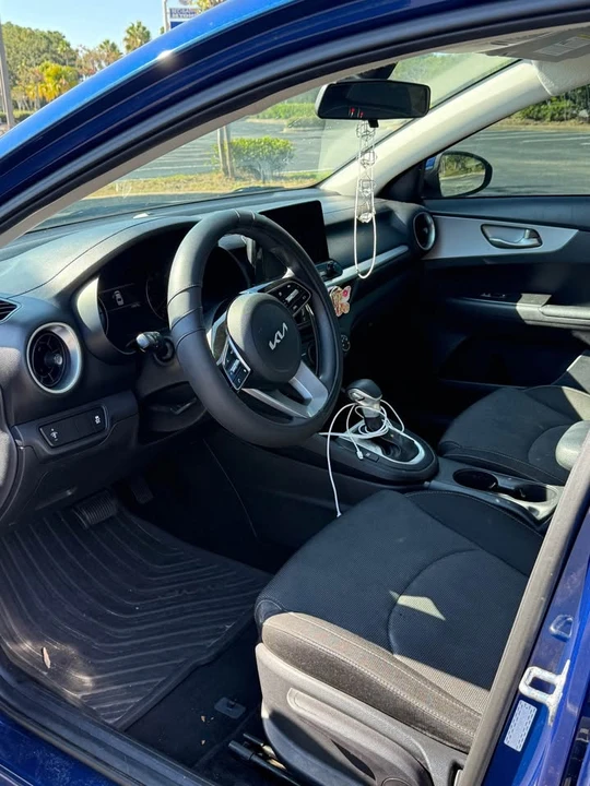 2022 Kia Forte - Image 11 of 11