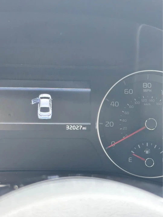 2022 Kia Forte - Image 15 of 20