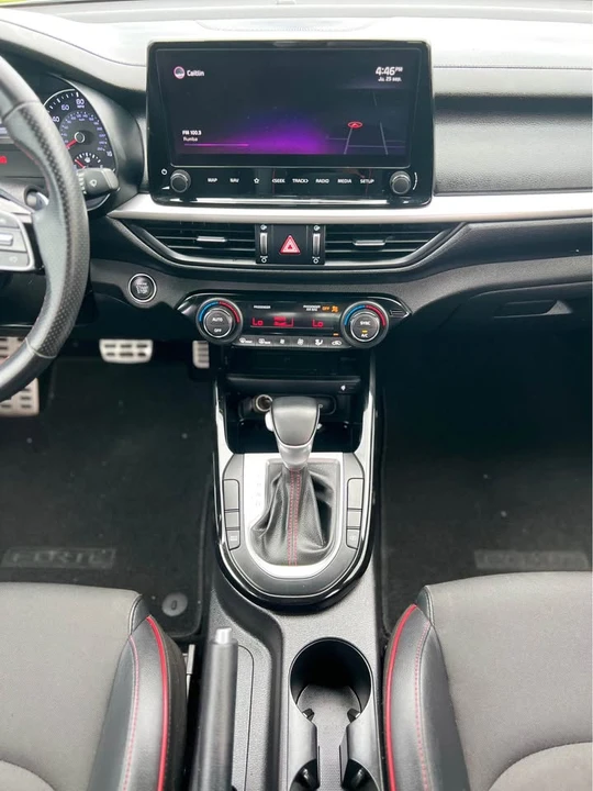 2022 Kia Forte - Image 17 of 19