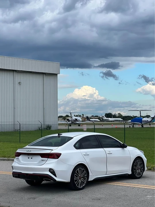 2022 Kia Forte - Image 6 of 19