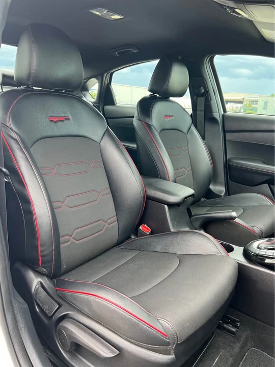 2022 Kia Forte - Image 10 of 19