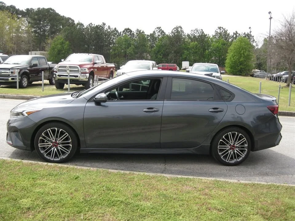 2022 Kia Forte - Image 3 of 13
