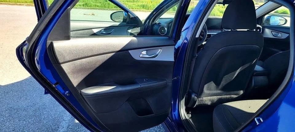 2022 Kia Forte - Image 14 of 20