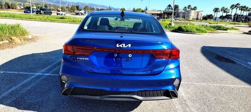 2022 Kia Forte - Image 4 of 20