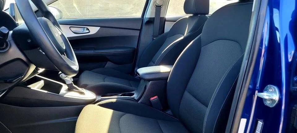 2022 Kia Forte - Image 11 of 20