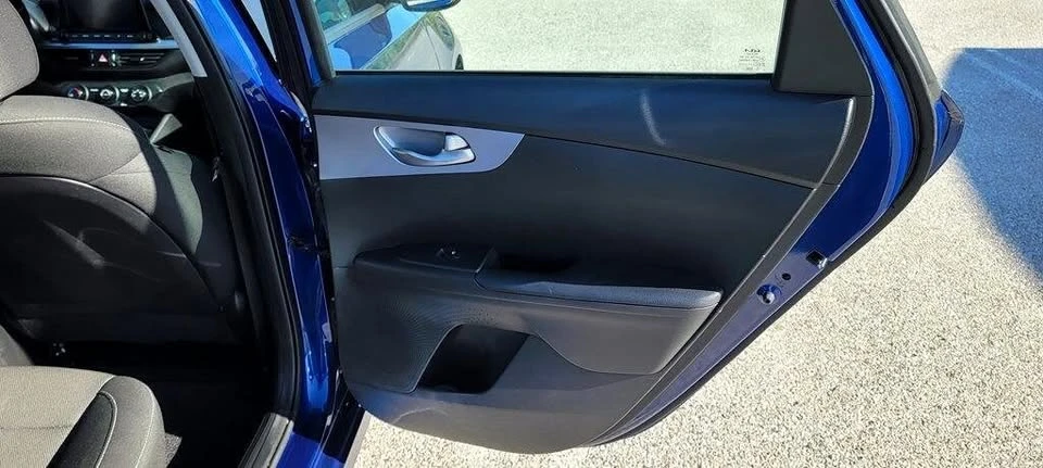 2022 Kia Forte - Image 16 of 20