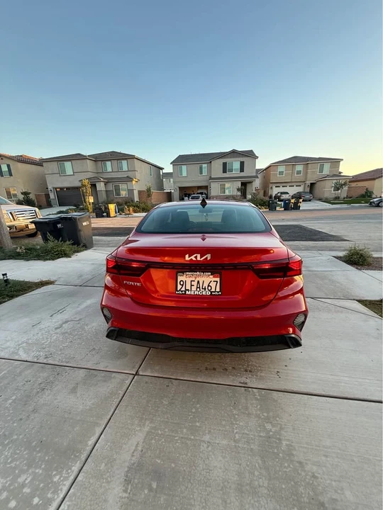 2022 Kia Forte - Image 5 of 8
