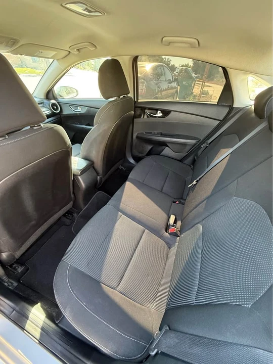 2022 Kia Forte - Image 7 of 8