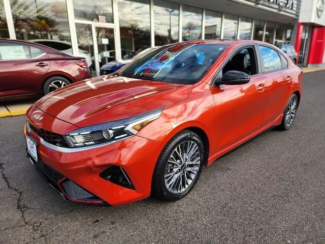 2022 Kia Forte - Image 2 of 20