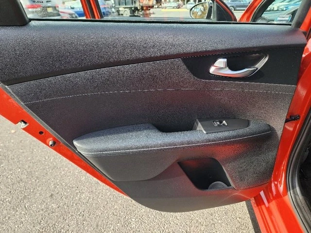 2022 Kia Forte - Image 19 of 20
