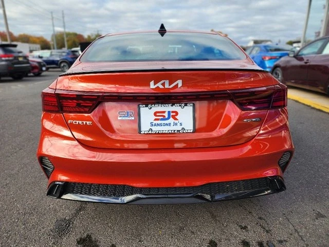 2022 Kia Forte - Image 5 of 20