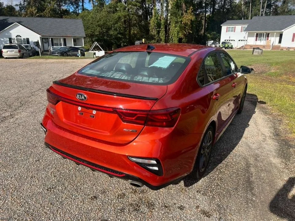 2022 Kia Forte - Image 4 of 17