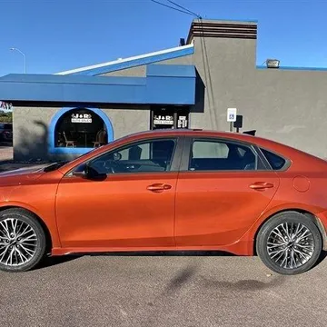 2022 Kia Forte GT-Line