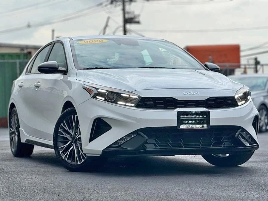 2022 Kia Forte - Image 3 of 16