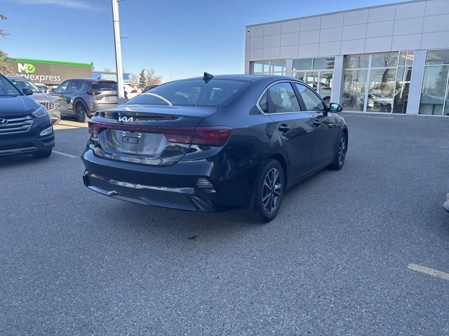 2022 Kia Forte - Image 4 of 11