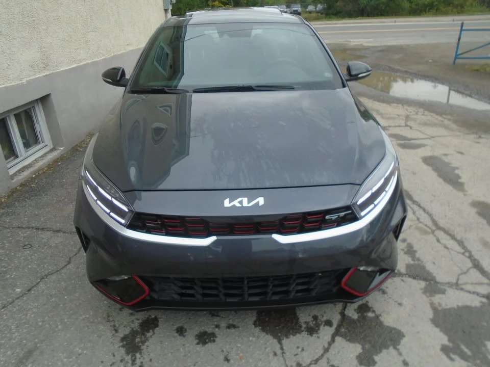 2022 Kia Forte - Image 2 of 12