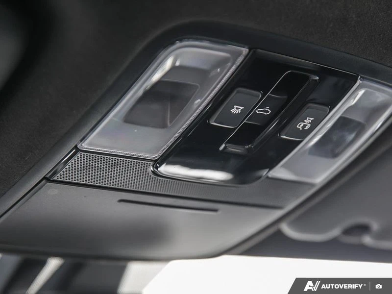2022 Kia Forte - Image 18 of 20