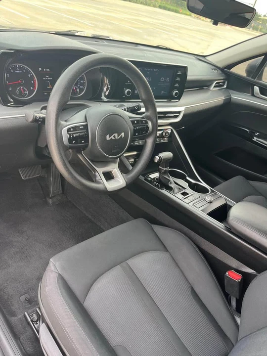 2022 Kia Optima/K5 - Image 2 of 13