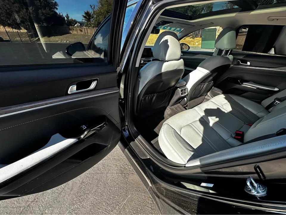 2022 Kia Optima/K5 - Image 7 of 13