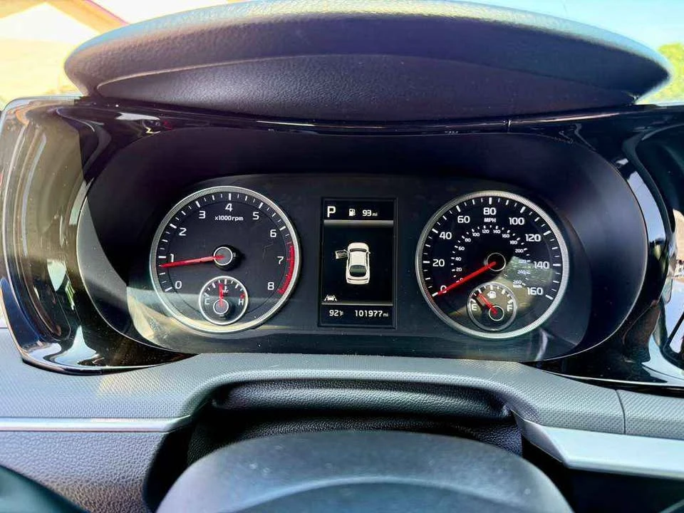 2022 Kia Optima/K5 - Image 9 of 18