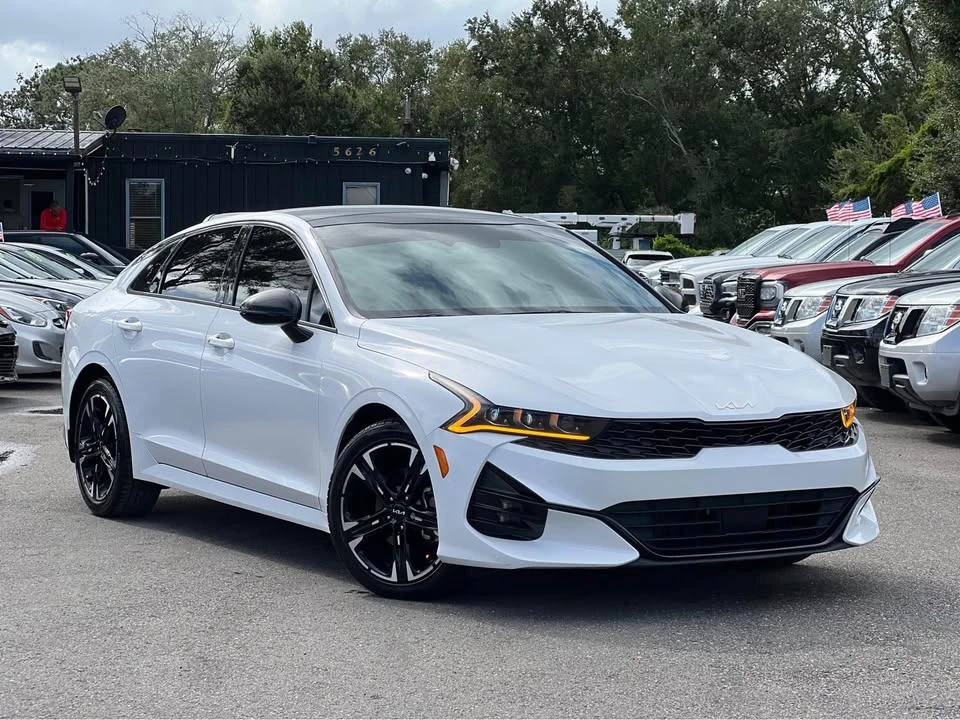 2022 Kia Optima/K5 - Image 2 of 16