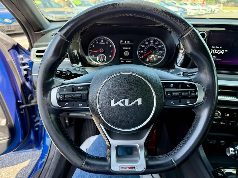 2022 Kia Optima/K5 - Image 16 of 18