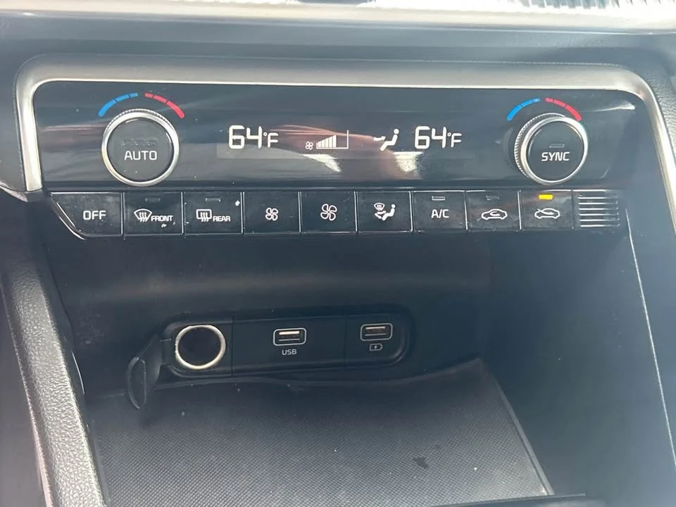 2022 Kia Optima/K5 - Image 11 of 17