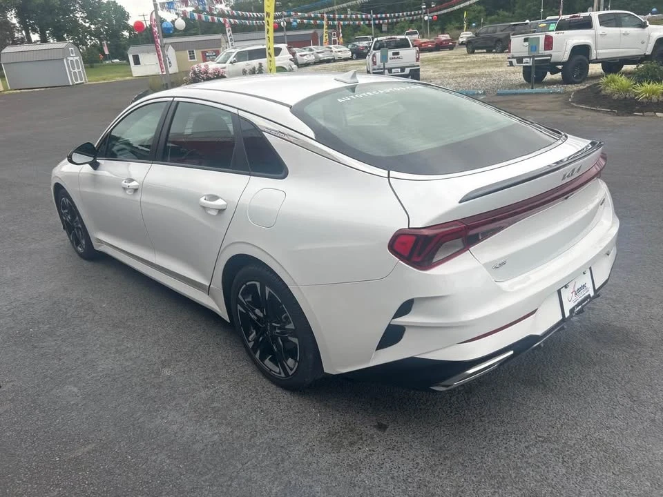 2022 Kia Optima/K5 - Image 2 of 17
