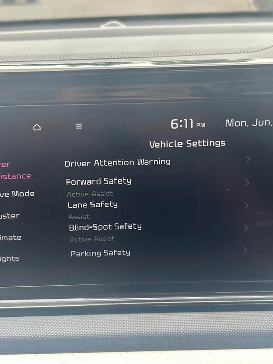 2022 Kia Optima/K5 - Image 10 of 17