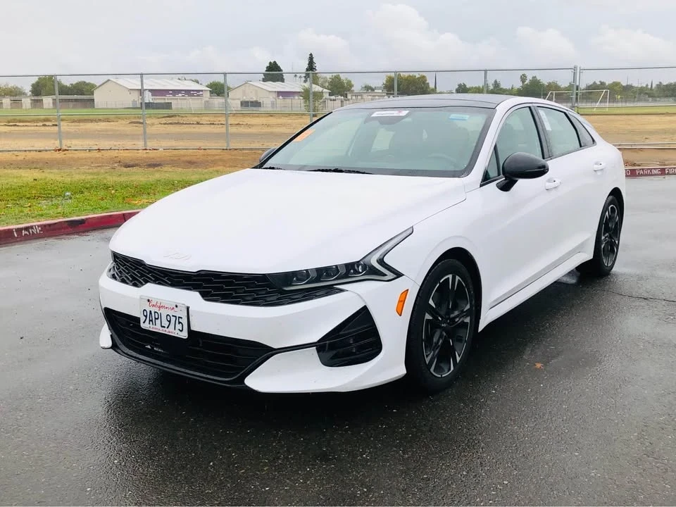 2022 Kia Optima/K5 - Image 3 of 13