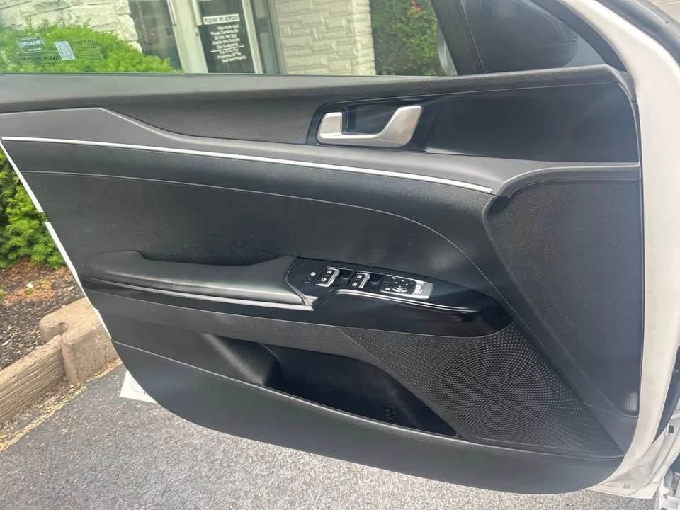 2022 Kia Optima/K5 - Image 13 of 17