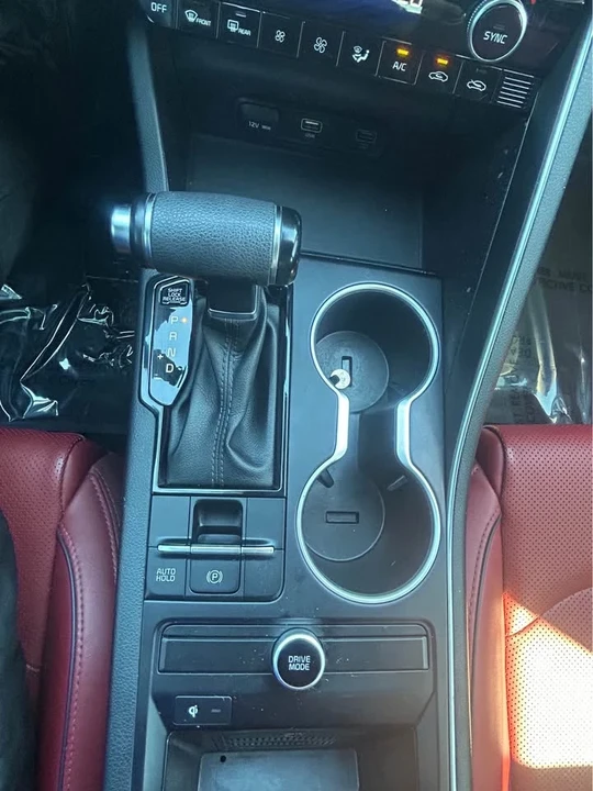 2022 Kia Optima/K5 - Image 10 of 16