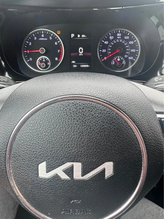 2022 Kia Optima/K5 - Image 6 of 9