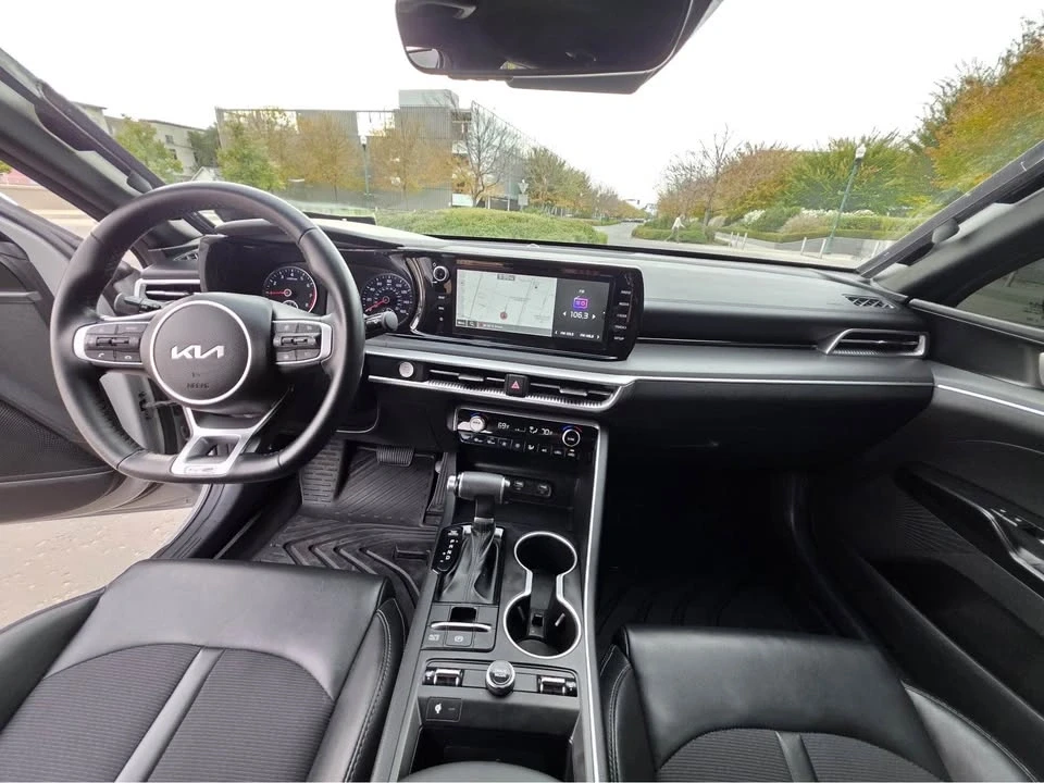 2022 Kia Optima/K5 - Image 17 of 19