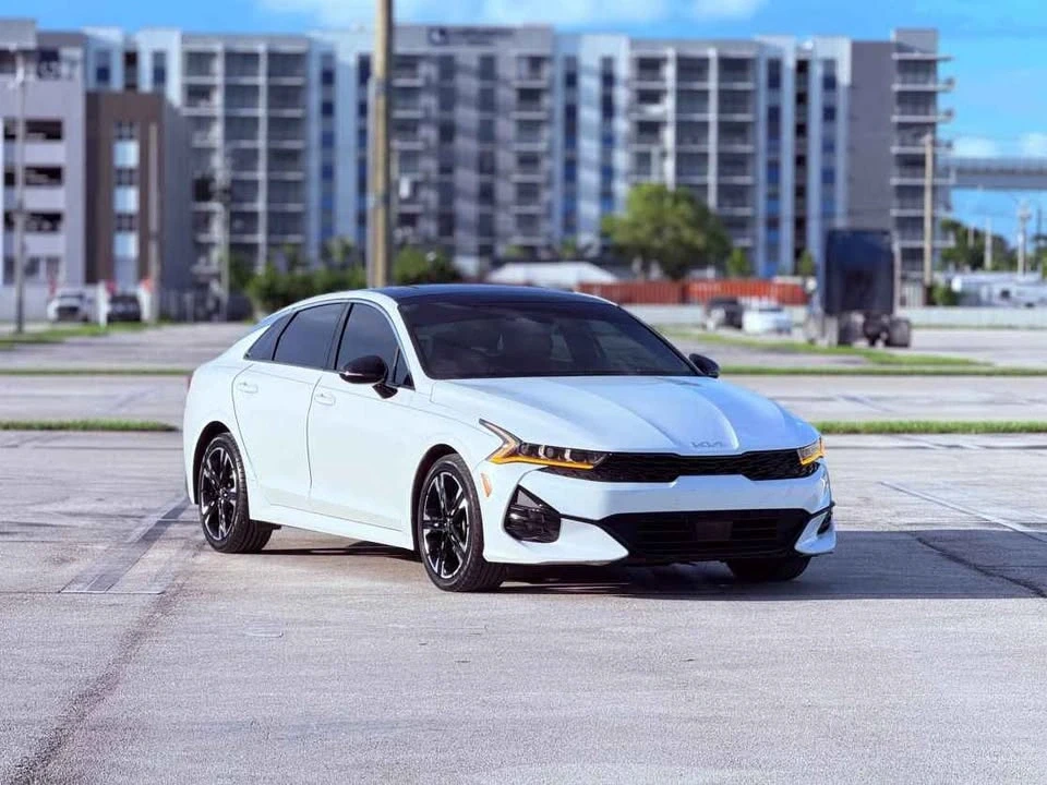 2022 Kia Optima/K5 - Image 2 of 14