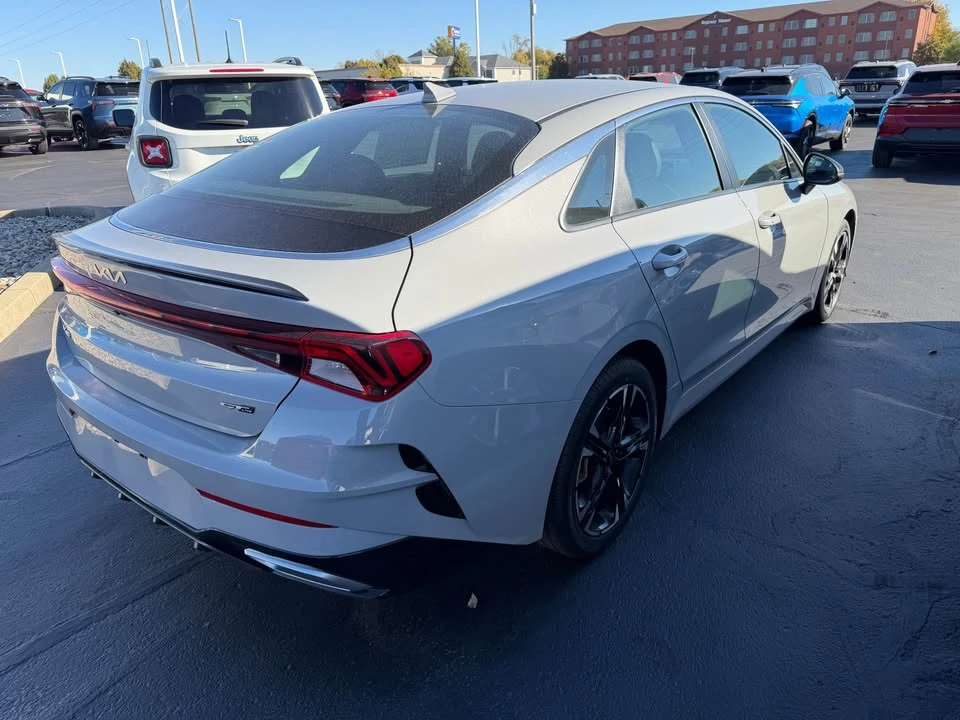 2022 Kia Optima/K5 - Image 5 of 7