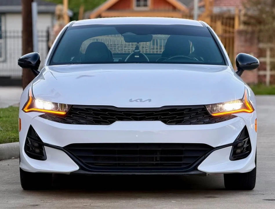 2022 Kia Optima/K5 - Image 2 of 20