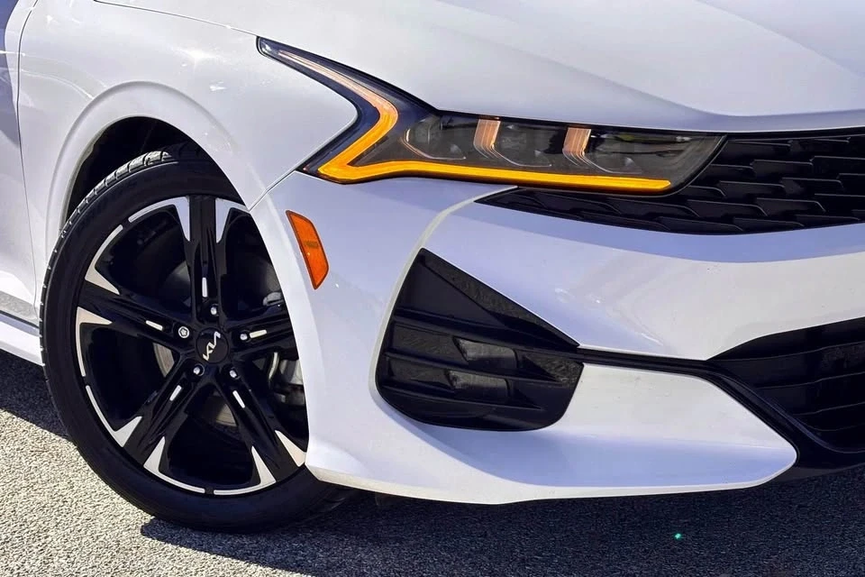2022 Kia Optima/K5 - Image 2 of 10