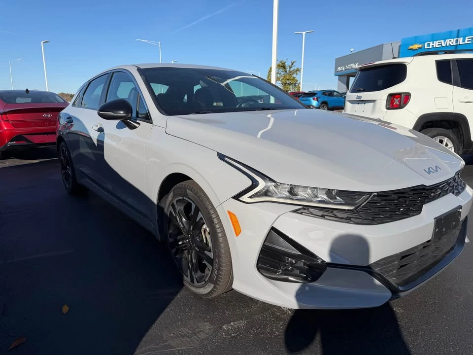 2022 Kia Optima/K5 - Image 6 of 7